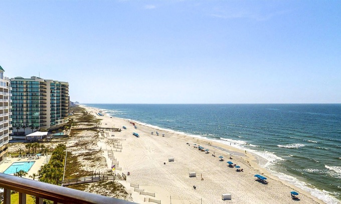 Orange Beach East Condo | Broadmoor Unit 902 Su