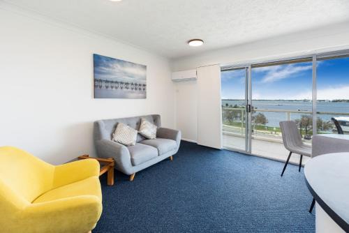 Southport Apartment | Broadwater view in southport 1b