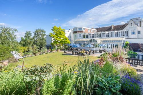 London Borough of Bromley Hotel | Bromley Court Hotel London