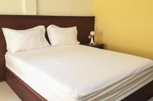 Probolinggo Hotel | Bromo 22 Homestay Syariah near Terminal Bayuangga Probolinggo Mitra RedDoorz