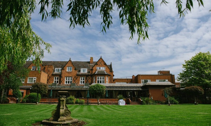 Mollington Hotel | Brook Mollington Banastre Hotel and Spa