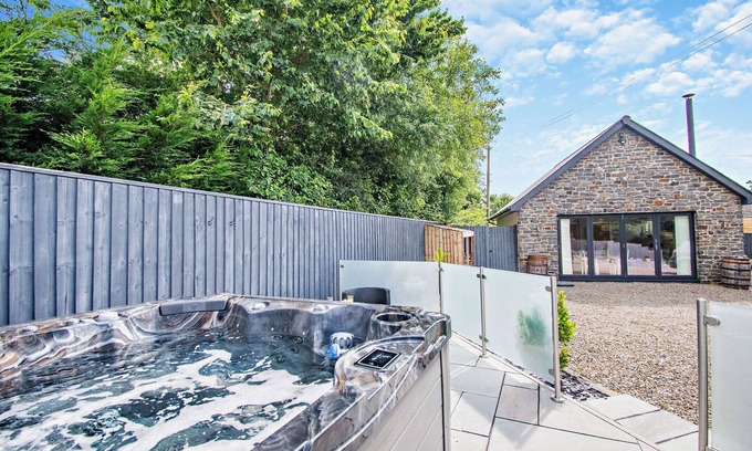Tavernspite House | Brook View Cottage - One Bedroom House, Sleeps 2