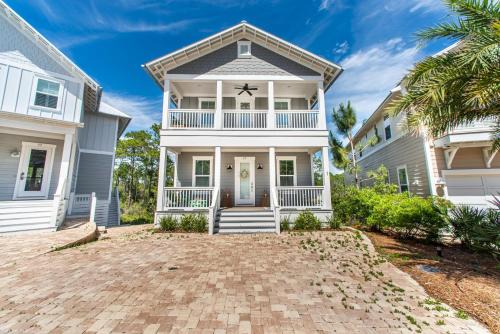 Santa Rosa Beach House | Brown Eyed Girls
