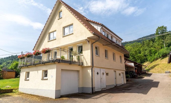 Guckinsdorf Apartment | Brujosenhof