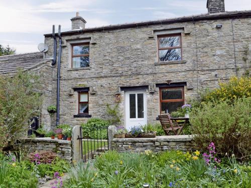 Hawes House | Brunskill Cottage