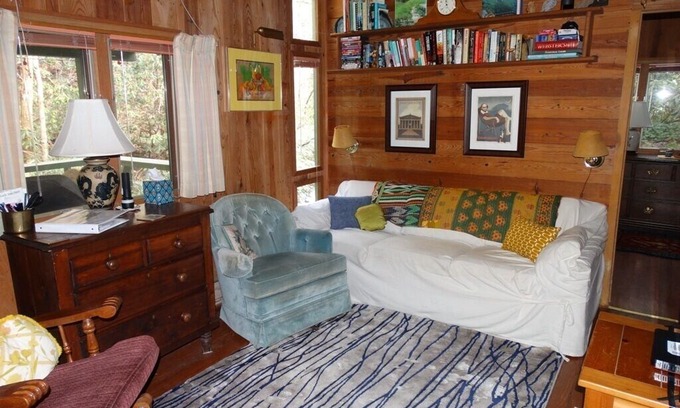 Highlands Cabin | BRUSH CREEK TRILLIUM