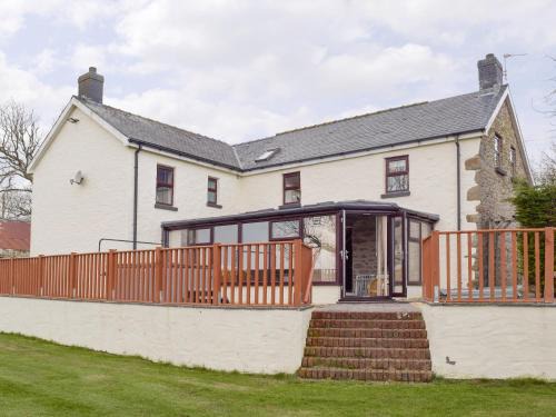 Whitland House | Brynhowell