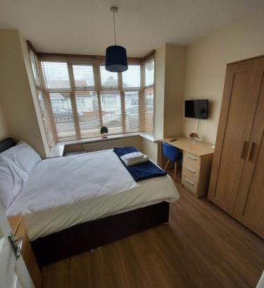 Filton Apartment | BSL - Filton