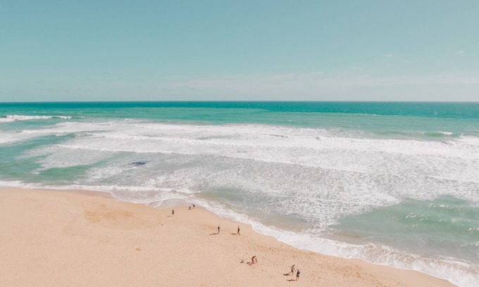 Long Jetty Hotel | Buccaneer Motel Pet friendly