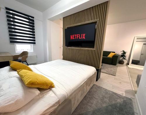 Sector 5 Apartment | Bucharest Designer High-End Stay