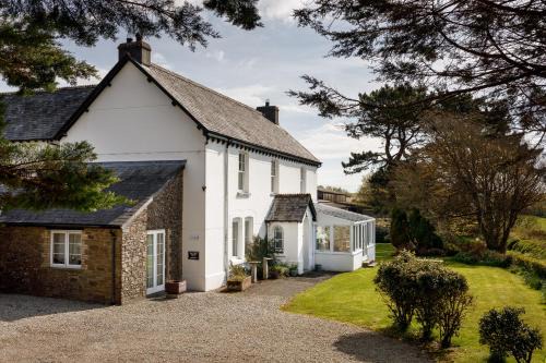 Looe Bed & Breakfast | Bucklawren Farm