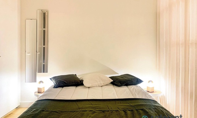 Centro / Baixa Apartment | BUCKS4 Fantastic 1BD + 1 Triplex next to Ribeira