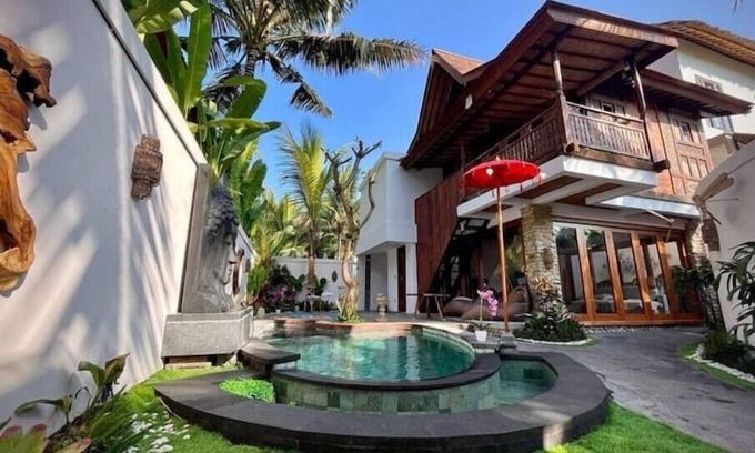 Nyuh Kuning House | Buddha Barn Luxury Villa NYUH KUNING Bali. THIS IS WHAT YOU CAME TO BALI FOR!