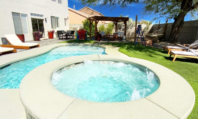 Highland Hills House | Buddha Estate#4 - Great neighborhood, Sparkling pool and Hot tub, EV Charger, Games
