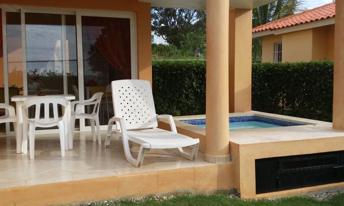 Urbanizacion Tavarez Apartment | Budget 2-BD condo, guest-friendly, TV, internet, private outdoor bath pool!