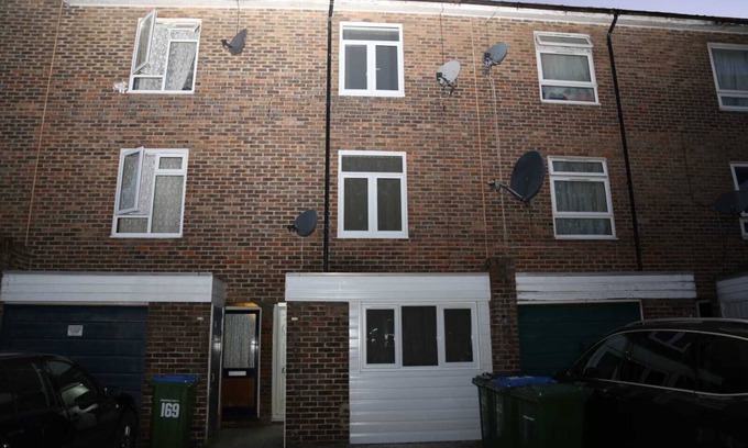 Woolwich Common House | Budget 4-Bed House in Woolwich