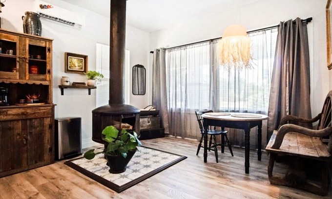 Central Oklahoma City Apartment | Budget-Friendly Studio | 15 mins to OKC State Fair Park #03B