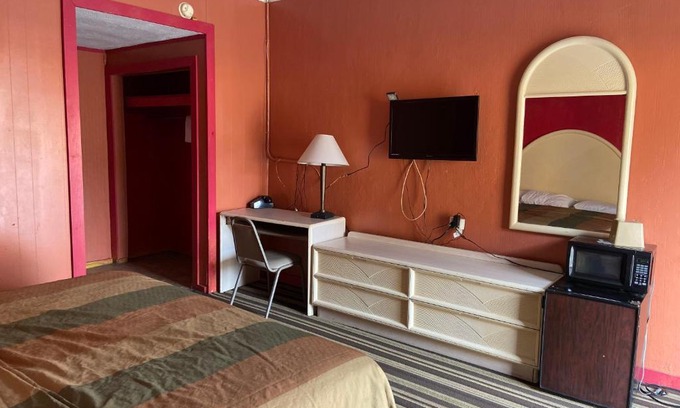 Laurel Hotel | Budget inn