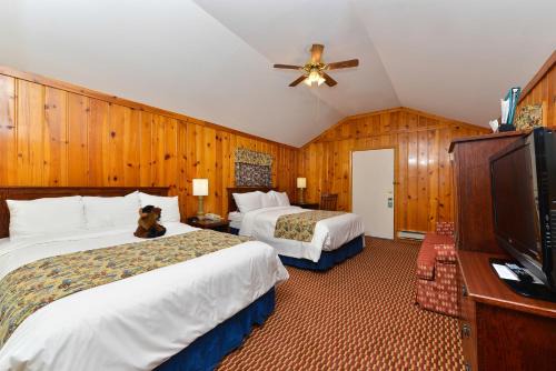 Cody Hotel | Buffalo Bill Cabin Village