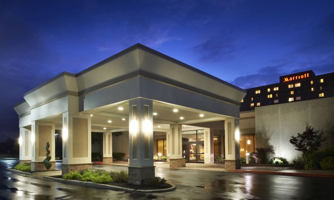 Amherst Hotel | Buffalo Marriott Niagara