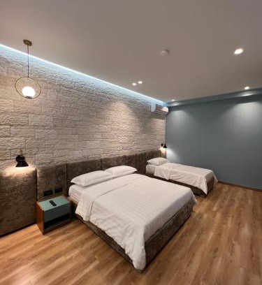 Berat Hotel | Bujtina Apsus