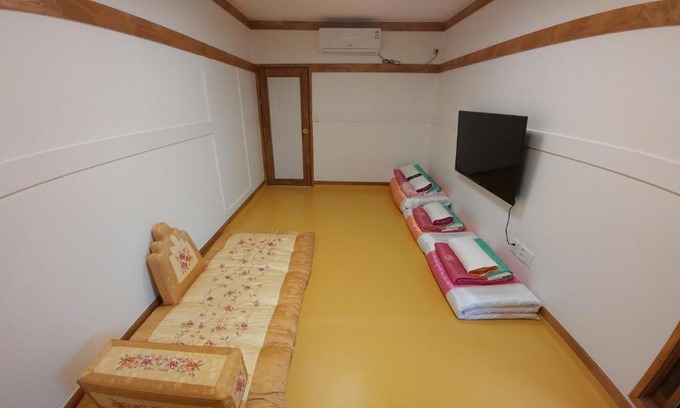 Samcheong-dong House | Bukchon Sosunjae Guesthouse
