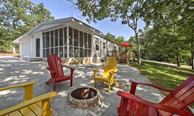 Cedarcreek House | Bull Shoals Lake Home with Porch - Steps to Water!