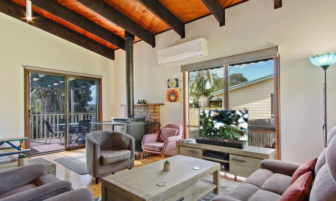 Lake Bunga House | Bunga Beach House in Lake Bunga