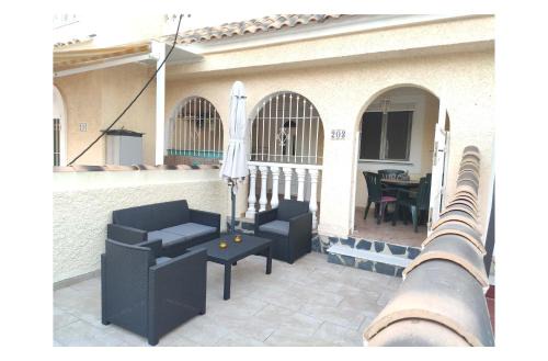 Gran Alacant Apartment | BUNGALOW ACOGEDOR EN GRAN ALACANT