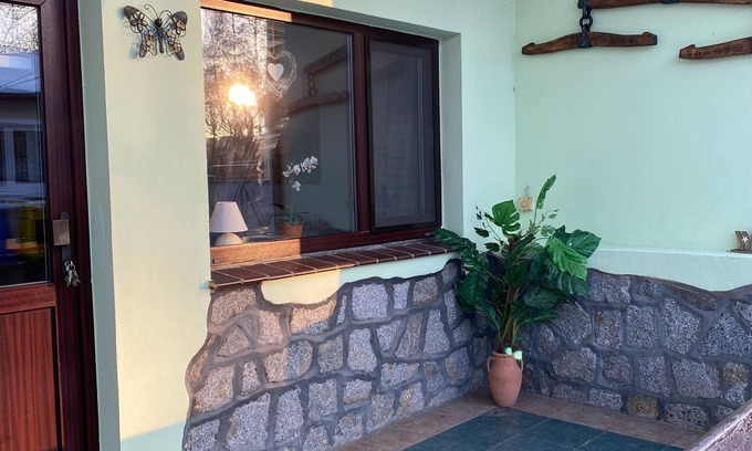 Neubukow Apartment | Bungalow Am Hellbach - 2-raum-bungalow mit Terrasse/Rechts