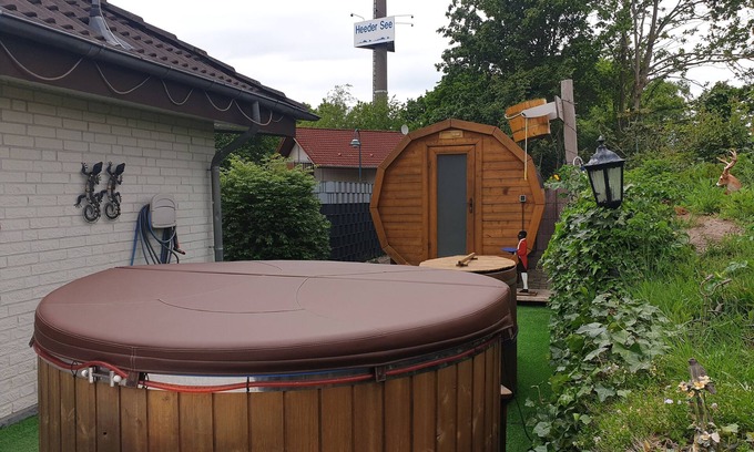 Heede House | Bungalow at Heeder See with sauna, bath tub, plunge pool, 8 pers., Wi-Fi,