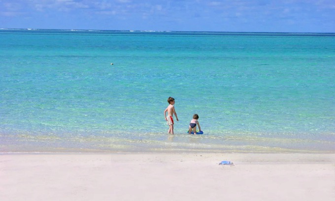 Pointe D'esny House | Bungalow Birds Paradise sur la Plage de Pointe D'esny, Pour Couples et Enfants