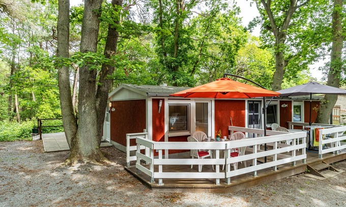 Bakenberg House | Bungalow 'Bungalow Uschi - Bgl 29' with Private Terrace and Wi-Fi