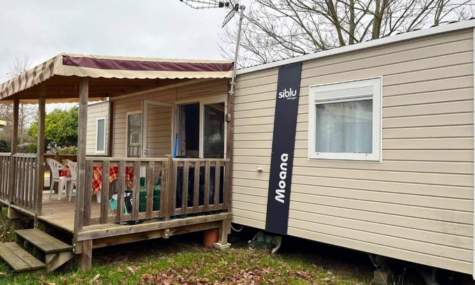 Onzain House | Bungalow confortable à Onzain avec piscine partagée