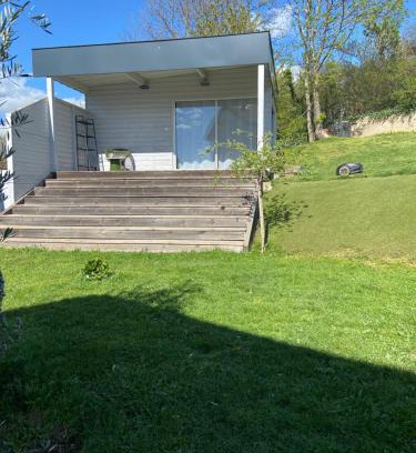 Beaulieu - Montchovet - Marandiniere Apartment | Bungalow dans le jardin