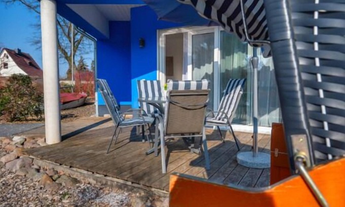 Ueckermuende House | Bungalow for 4 guests with 60m² in Ueckermünde (272593)