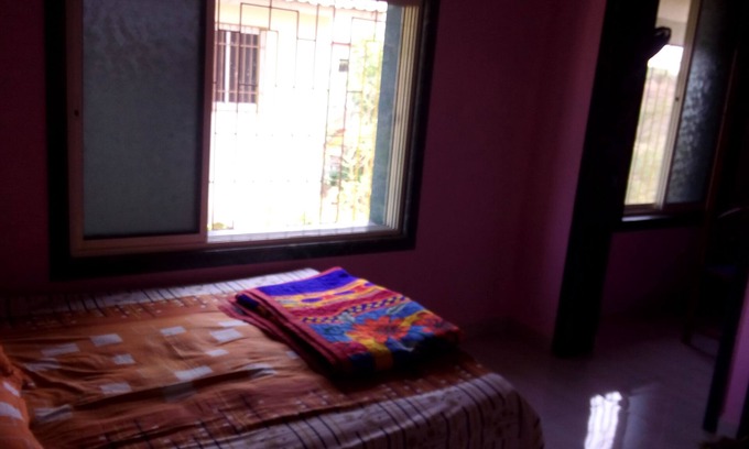 Ulhasnagar House | Bungalow For Party With Friends And Family Near Mumbai