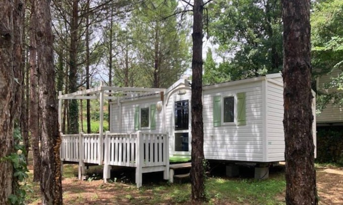 Bedarieux House | Bungalow