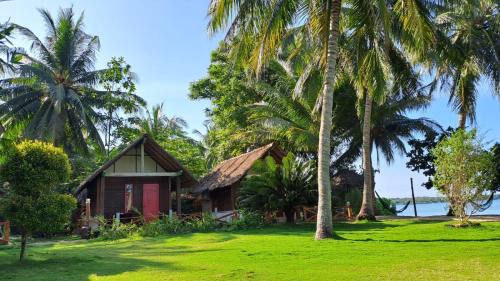 Karimunjawa Islands House | Bungalow