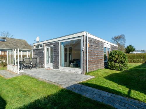 Julianadorp aan zee House | Bungalow in Julianadorp near Sandy Beach