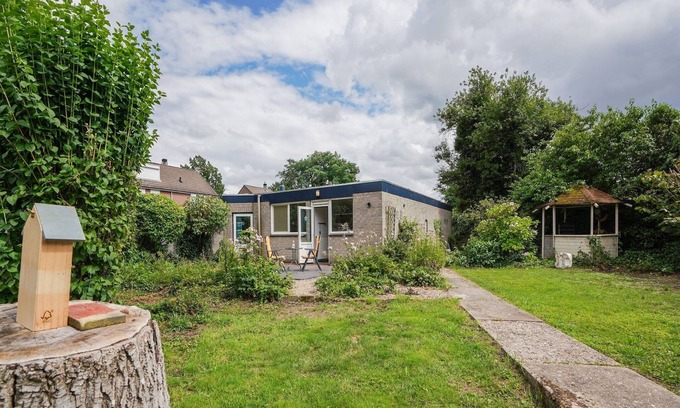Landgraaf House | Bungalow in Landgraaf with terrace