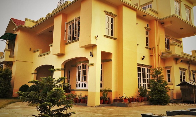 Burhanilkantha House | Bungalow near Shivapuri National Park in Budhanilkantha, Kathmandu.