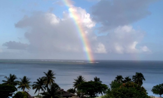 Paopao House | Bungalow Tropical Sunset, exceptional view of Cook Bay Paopao