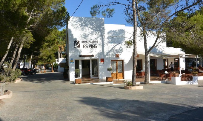 Formentera Hotel | Bungalows Es Pins - Emar Hotels