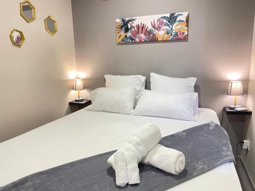 Les Hattes House | Bungaluxe Jealya - Terrasse et Parking