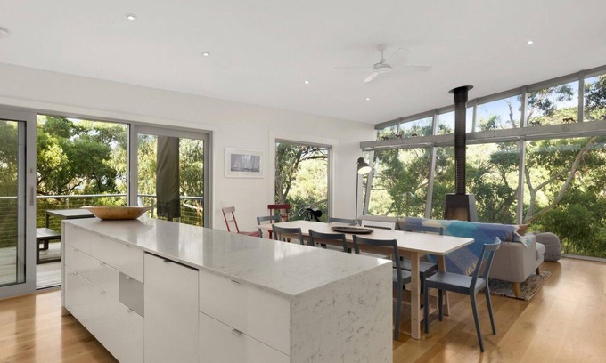 Skenes Creek House | Bungoona - Modern & Stylish