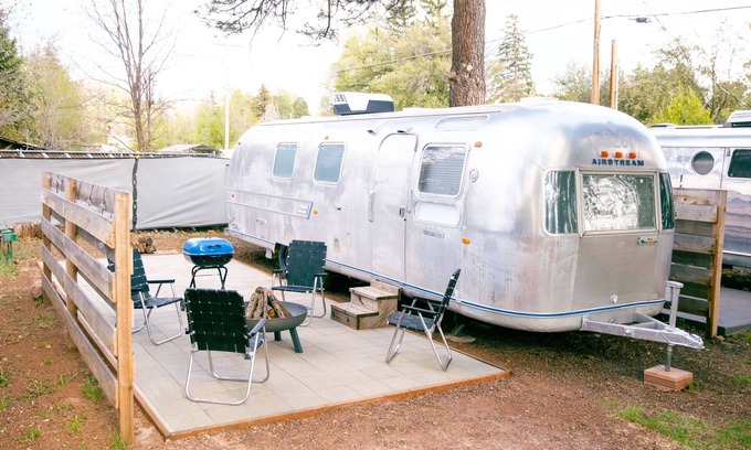 Pinetop House | Bunk Camp Vintage Airstream
