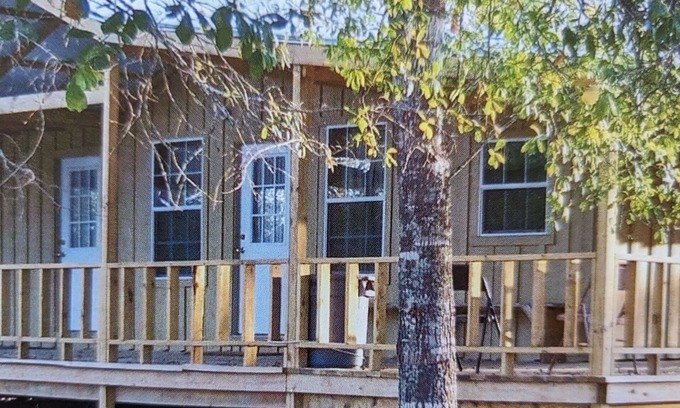 Hempstead Cabin | Bunkhouse on 18 acres.