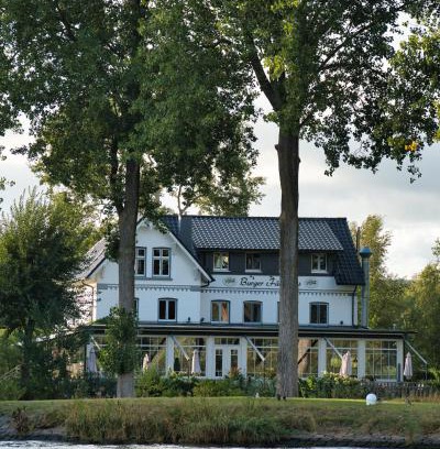 Burg Bed & Breakfast | Burger Fährhaus