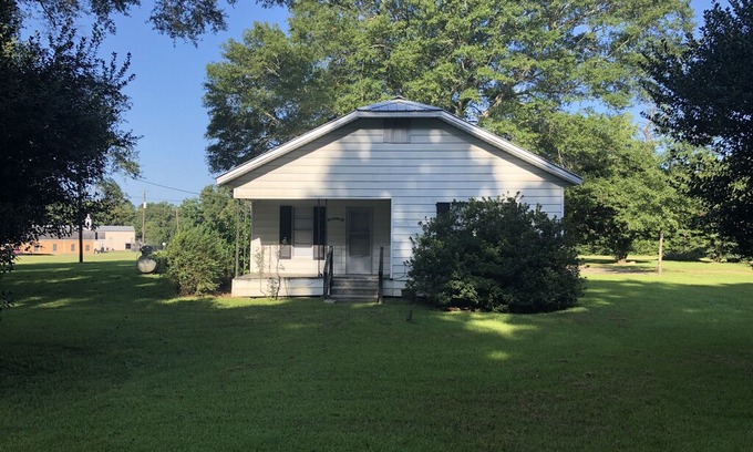 Burkeville House | Burkeville House Near Toledo Bend Lake and Sabine ATV Park